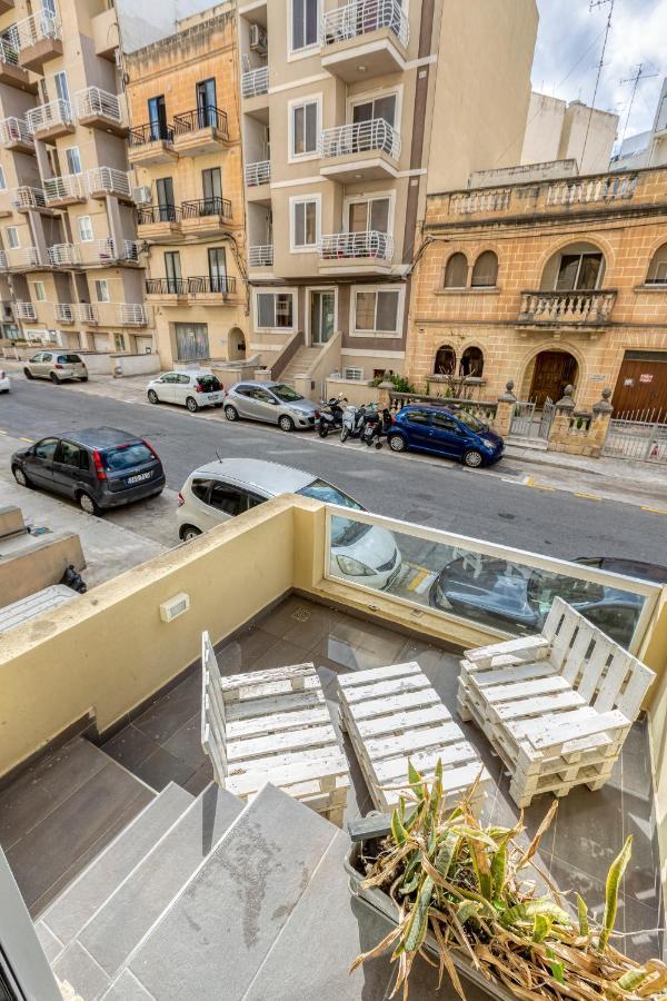 Entire Apartment For Your Holiday Tal-Ħriereb エクステリア 写真